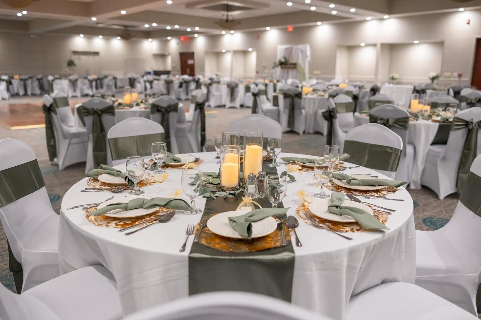 Holiday Inn Johnson City By Ihg Exterior photo