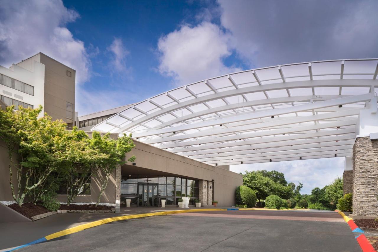 Holiday Inn Johnson City By Ihg Exterior photo